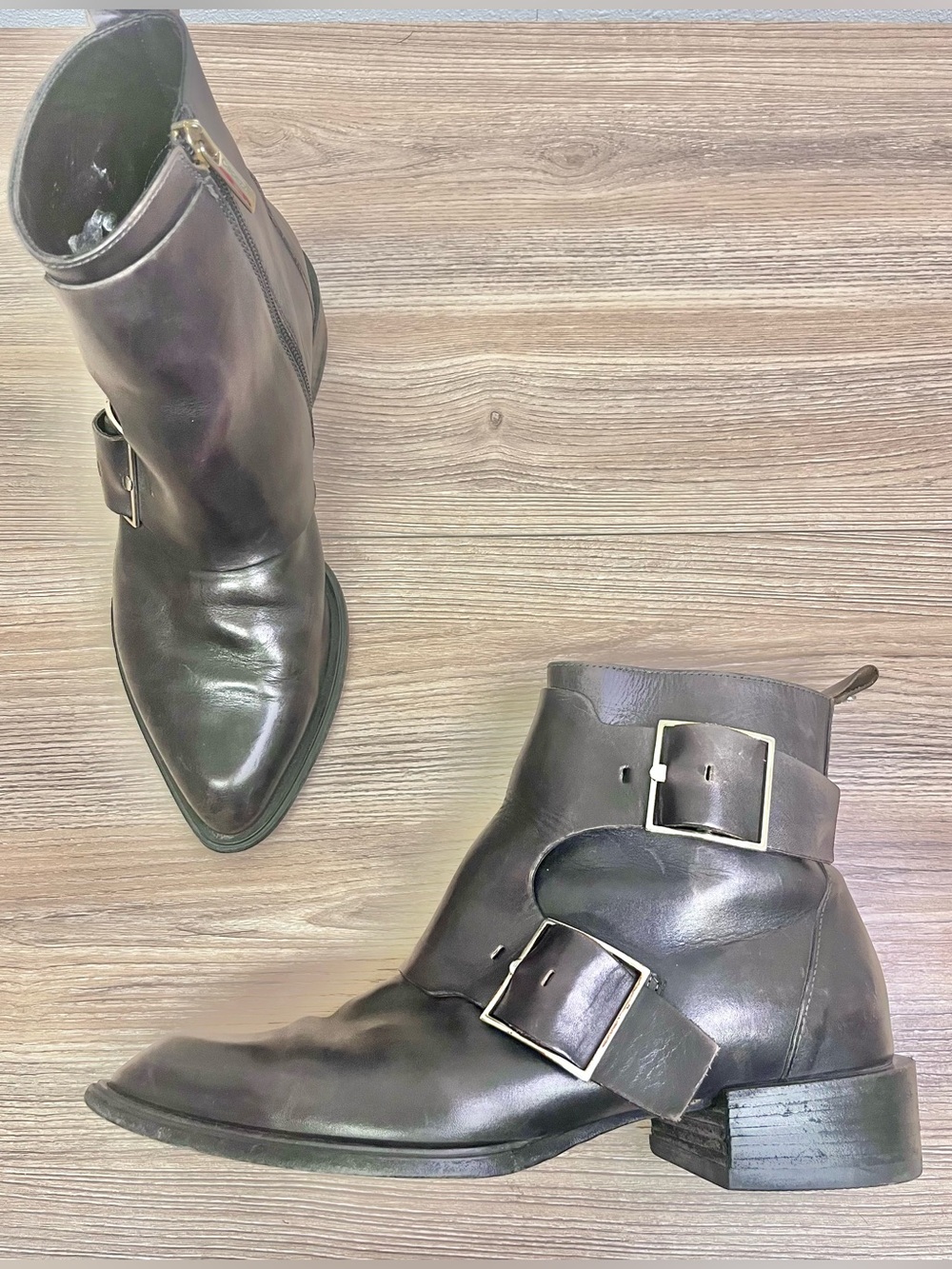 Capezzani Italian-Made Witchy Vibe Dark Brown Leather Boots w Buckles Size 7.5